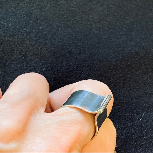 🌟 HOST PICK 🌟 sterling silver handmade one of a kind ring 8.5 - Picture 5 of 8